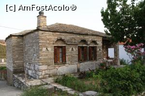 [P33] Casa in Theologos » foto by troutpwi
 - 
<span class="allrVoted glyphicon glyphicon-heart hidden" id="av991234"></span>
<a class="m-l-10 hidden" id="sv991234" onclick="voting_Foto_DelVot(,991234,460)" role="button">șterge vot <span class="glyphicon glyphicon-remove"></span></a>
<a id="v9991234" class=" c-red"  onclick="voting_Foto_SetVot(991234)" role="button"><span class="glyphicon glyphicon-heart-empty"></span> <b>LIKE</b> = Votează poza</a> <img class="hidden"  id="f991234W9" src="/imagini/loader.gif" border="0" /><span class="AjErrMes hidden" id="e991234ErM"></span>