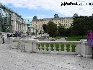 [P20] Burggarten, Viena » foto by stellinna
 - 
<span class="allrVoted glyphicon glyphicon-heart hidden" id="av678083"></span>
<a class="m-l-10 hidden" id="sv678083" onclick="voting_Foto_DelVot(,678083,461)" role="button">șterge vot <span class="glyphicon glyphicon-remove"></span></a>
<a id="v9678083" class=" c-red"  onclick="voting_Foto_SetVot(678083)" role="button"><span class="glyphicon glyphicon-heart-empty"></span> <b>LIKE</b> = Votează poza</a> <img class="hidden"  id="f678083W9" src="/imagini/loader.gif" border="0" /><span class="AjErrMes hidden" id="e678083ErM"></span>