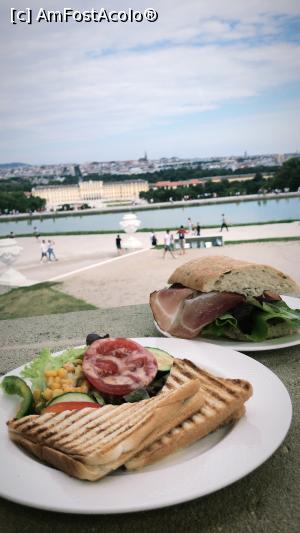 [P25] Gloriette, Schobrunn » foto by Anduise
 - 
<span class="allrVoted glyphicon glyphicon-heart hidden" id="av1098610"></span>
<a class="m-l-10 hidden" id="sv1098610" onclick="voting_Foto_DelVot(,1098610,461)" role="button">șterge vot <span class="glyphicon glyphicon-remove"></span></a>
<a id="v91098610" class=" c-red"  onclick="voting_Foto_SetVot(1098610)" role="button"><span class="glyphicon glyphicon-heart-empty"></span> <b>LIKE</b> = Votează poza</a> <img class="hidden"  id="f1098610W9" src="/imagini/loader.gif" border="0" /><span class="AjErrMes hidden" id="e1098610ErM"></span>