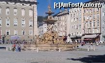 [P18] Mozartplatz si statuia lui Mozart. Salzburg Austria » foto by traian.leuca †
 - 
<span class="allrVoted glyphicon glyphicon-heart hidden" id="av398687"></span>
<a class="m-l-10 hidden" id="sv398687" onclick="voting_Foto_DelVot(,398687,464)" role="button">șterge vot <span class="glyphicon glyphicon-remove"></span></a>
<a id="v9398687" class=" c-red"  onclick="voting_Foto_SetVot(398687)" role="button"><span class="glyphicon glyphicon-heart-empty"></span> <b>LIKE</b> = Votează poza</a> <img class="hidden"  id="f398687W9" src="/imagini/loader.gif" border="0" /><span class="AjErrMes hidden" id="e398687ErM"></span>