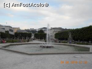 [P53] fântâna arteziană din grădinile Mirabell » foto by zlatna
 - 
<span class="allrVoted glyphicon glyphicon-heart hidden" id="av1166217"></span>
<a class="m-l-10 hidden" id="sv1166217" onclick="voting_Foto_DelVot(,1166217,464)" role="button">șterge vot <span class="glyphicon glyphicon-remove"></span></a>
<a id="v91166217" class=" c-red"  onclick="voting_Foto_SetVot(1166217)" role="button"><span class="glyphicon glyphicon-heart-empty"></span> <b>LIKE</b> = Votează poza</a> <img class="hidden"  id="f1166217W9" src="/imagini/loader.gif" border="0" /><span class="AjErrMes hidden" id="e1166217ErM"></span>