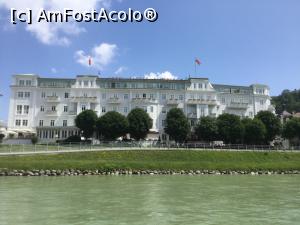 [P24] Salzburg - Un hotel se pare destul de cautat - Hotel Sacher » foto by mishu
 - 
<span class="allrVoted glyphicon glyphicon-heart hidden" id="av1160577"></span>
<a class="m-l-10 hidden" id="sv1160577" onclick="voting_Foto_DelVot(,1160577,464)" role="button">șterge vot <span class="glyphicon glyphicon-remove"></span></a>
<a id="v91160577" class=" c-red"  onclick="voting_Foto_SetVot(1160577)" role="button"><span class="glyphicon glyphicon-heart-empty"></span> <b>LIKE</b> = Votează poza</a> <img class="hidden"  id="f1160577W9" src="/imagini/loader.gif" border="0" /><span class="AjErrMes hidden" id="e1160577ErM"></span>