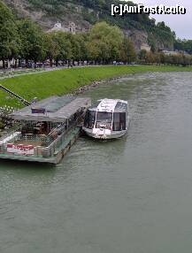[P03] Salzburg vazut de pe Salzach - vaporasul ne asteapta » foto by irma_ro*
 - 
<span class="allrVoted glyphicon glyphicon-heart hidden" id="av172069"></span>
<a class="m-l-10 hidden" id="sv172069" onclick="voting_Foto_DelVot(,172069,464)" role="button">șterge vot <span class="glyphicon glyphicon-remove"></span></a>
<a id="v9172069" class=" c-red"  onclick="voting_Foto_SetVot(172069)" role="button"><span class="glyphicon glyphicon-heart-empty"></span> <b>LIKE</b> = Votează poza</a> <img class="hidden"  id="f172069W9" src="/imagini/loader.gif" border="0" /><span class="AjErrMes hidden" id="e172069ErM"></span>