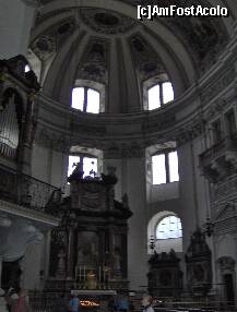[P11] Salzburg - Domul si Muzeul Domului - interiorul impresionant al catedralei » foto by irma_ro*
 - 
<span class="allrVoted glyphicon glyphicon-heart hidden" id="av172787"></span>
<a class="m-l-10 hidden" id="sv172787" onclick="voting_Foto_DelVot(,172787,464)" role="button">șterge vot <span class="glyphicon glyphicon-remove"></span></a>
<a id="v9172787" class=" c-red"  onclick="voting_Foto_SetVot(172787)" role="button"><span class="glyphicon glyphicon-heart-empty"></span> <b>LIKE</b> = Votează poza</a> <img class="hidden"  id="f172787W9" src="/imagini/loader.gif" border="0" /><span class="AjErrMes hidden" id="e172787ErM"></span>
