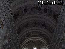 [P12] Salzburg - Domul si Muzeul Domului - interiorul impresionant al catedralei » foto by irma_ro*
 - 
<span class="allrVoted glyphicon glyphicon-heart hidden" id="av172788"></span>
<a class="m-l-10 hidden" id="sv172788" onclick="voting_Foto_DelVot(,172788,464)" role="button">șterge vot <span class="glyphicon glyphicon-remove"></span></a>
<a id="v9172788" class=" c-red"  onclick="voting_Foto_SetVot(172788)" role="button"><span class="glyphicon glyphicon-heart-empty"></span> <b>LIKE</b> = Votează poza</a> <img class="hidden"  id="f172788W9" src="/imagini/loader.gif" border="0" /><span class="AjErrMes hidden" id="e172788ErM"></span>