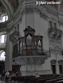 [P13] Salzburg - Domul si Muzeul Domului - interiorul impresionant al catedralei » foto by irma_ro*
 - 
<span class="allrVoted glyphicon glyphicon-heart hidden" id="av172789"></span>
<a class="m-l-10 hidden" id="sv172789" onclick="voting_Foto_DelVot(,172789,464)" role="button">șterge vot <span class="glyphicon glyphicon-remove"></span></a>
<a id="v9172789" class=" c-red"  onclick="voting_Foto_SetVot(172789)" role="button"><span class="glyphicon glyphicon-heart-empty"></span> <b>LIKE</b> = Votează poza</a> <img class="hidden"  id="f172789W9" src="/imagini/loader.gif" border="0" /><span class="AjErrMes hidden" id="e172789ErM"></span>