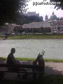 [P24] Ne-am odihnit putin pe aceasta banca, timp in care am admirat si cetatea dar si vaporasele pline cu turisti » foto by Alina Morar
 - 
<span class="allrVoted glyphicon glyphicon-heart hidden" id="av150488"></span>
<a class="m-l-10 hidden" id="sv150488" onclick="voting_Foto_DelVot(,150488,464)" role="button">șterge vot <span class="glyphicon glyphicon-remove"></span></a>
<a id="v9150488" class=" c-red"  onclick="voting_Foto_SetVot(150488)" role="button"><span class="glyphicon glyphicon-heart-empty"></span> <b>LIKE</b> = Votează poza</a> <img class="hidden"  id="f150488W9" src="/imagini/loader.gif" border="0" /><span class="AjErrMes hidden" id="e150488ErM"></span>