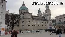 [P02] Salzburger Dom - Catedrala din Salzburg » foto by Nasshu
 - 
<span class="allrVoted glyphicon glyphicon-heart hidden" id="av306133"></span>
<a class="m-l-10 hidden" id="sv306133" onclick="voting_Foto_DelVot(,306133,464)" role="button">șterge vot <span class="glyphicon glyphicon-remove"></span></a>
<a id="v9306133" class=" c-red"  onclick="voting_Foto_SetVot(306133)" role="button"><span class="glyphicon glyphicon-heart-empty"></span> <b>LIKE</b> = Votează poza</a> <img class="hidden"  id="f306133W9" src="/imagini/loader.gif" border="0" /><span class="AjErrMes hidden" id="e306133ErM"></span>