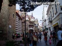 [P02] centru Lloret de Mar » foto by andreilina
 - 
<span class="allrVoted glyphicon glyphicon-heart hidden" id="av8534"></span>
<a class="m-l-10 hidden" id="sv8534" onclick="voting_Foto_DelVot(,8534,479)" role="button">șterge vot <span class="glyphicon glyphicon-remove"></span></a>
<a id="v98534" class=" c-red"  onclick="voting_Foto_SetVot(8534)" role="button"><span class="glyphicon glyphicon-heart-empty"></span> <b>LIKE</b> = Votează poza</a> <img class="hidden"  id="f8534W9" src="/imagini/loader.gif" border="0" /><span class="AjErrMes hidden" id="e8534ErM"></span>