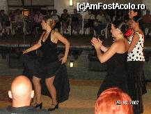 [P17] Spectacol minunat sustinut de adevarate profesioniste... » foto by ileanaxperta*
 - 
<span class="allrVoted glyphicon glyphicon-heart hidden" id="av19697"></span>
<a class="m-l-10 hidden" id="sv19697" onclick="voting_Foto_DelVot(,19697,480)" role="button">șterge vot <span class="glyphicon glyphicon-remove"></span></a>
<a id="v919697" class=" c-red"  onclick="voting_Foto_SetVot(19697)" role="button"><span class="glyphicon glyphicon-heart-empty"></span> <b>LIKE</b> = Votează poza</a> <img class="hidden"  id="f19697W9" src="/imagini/loader.gif" border="0" /><span class="AjErrMes hidden" id="e19697ErM"></span>