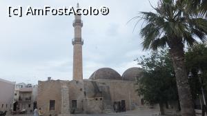 [P13] Rethymno » foto by teona
 - 
<span class="allrVoted glyphicon glyphicon-heart hidden" id="av847472"></span>
<a class="m-l-10 hidden" id="sv847472" onclick="voting_Foto_DelVot(,847472,481)" role="button">șterge vot <span class="glyphicon glyphicon-remove"></span></a>
<a id="v9847472" class=" c-red"  onclick="voting_Foto_SetVot(847472)" role="button"><span class="glyphicon glyphicon-heart-empty"></span> <b>LIKE</b> = Votează poza</a> <img class="hidden"  id="f847472W9" src="/imagini/loader.gif" border="0" /><span class="AjErrMes hidden" id="e847472ErM"></span>