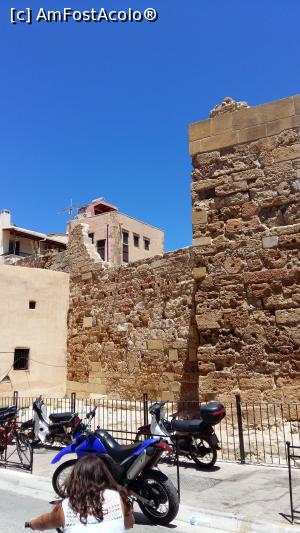 [P27] nou si vechi » foto by teona
 - 
<span class="allrVoted glyphicon glyphicon-heart hidden" id="av847486"></span>
<a class="m-l-10 hidden" id="sv847486" onclick="voting_Foto_DelVot(,847486,481)" role="button">șterge vot <span class="glyphicon glyphicon-remove"></span></a>
<a id="v9847486" class=" c-red"  onclick="voting_Foto_SetVot(847486)" role="button"><span class="glyphicon glyphicon-heart-empty"></span> <b>LIKE</b> = Votează poza</a> <img class="hidden"  id="f847486W9" src="/imagini/loader.gif" border="0" /><span class="AjErrMes hidden" id="e847486ErM"></span>