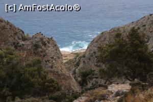 [P11] Creta, Peninsula Akrotiri, Plaja Katholiko văzută de sus de pe drumul ce duce mai întâi la Mănăstirea Katholiko » foto by mprofeanu
 - 
<span class="allrVoted glyphicon glyphicon-heart hidden" id="av1261703"></span>
<a class="m-l-10 hidden" id="sv1261703" onclick="voting_Foto_DelVot(,1261703,481)" role="button">șterge vot <span class="glyphicon glyphicon-remove"></span></a>
<a id="v91261703" class=" c-red"  onclick="voting_Foto_SetVot(1261703)" role="button"><span class="glyphicon glyphicon-heart-empty"></span> <b>LIKE</b> = Votează poza</a> <img class="hidden"  id="f1261703W9" src="/imagini/loader.gif" border="0" /><span class="AjErrMes hidden" id="e1261703ErM"></span>