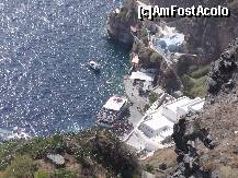 [P12] Santorini: Micul port din Fira » foto by argemi*
 - 
<span class="allrVoted glyphicon glyphicon-heart hidden" id="av261460"></span>
<a class="m-l-10 hidden" id="sv261460" onclick="voting_Foto_DelVot(,261460,481)" role="button">șterge vot <span class="glyphicon glyphicon-remove"></span></a>
<a id="v9261460" class=" c-red"  onclick="voting_Foto_SetVot(261460)" role="button"><span class="glyphicon glyphicon-heart-empty"></span> <b>LIKE</b> = Votează poza</a> <img class="hidden"  id="f261460W9" src="/imagini/loader.gif" border="0" /><span class="AjErrMes hidden" id="e261460ErM"></span>