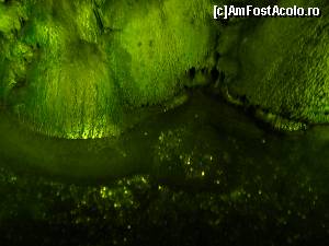 [P30] Psycro Cave - lacul subteran unde, legenda spune, ca s-a nascut Zeus. Acum plin de banuti » foto by MCM
 - 
<span class="allrVoted glyphicon glyphicon-heart hidden" id="av667498"></span>
<a class="m-l-10 hidden" id="sv667498" onclick="voting_Foto_DelVot(,667498,481)" role="button">șterge vot <span class="glyphicon glyphicon-remove"></span></a>
<a id="v9667498" class=" c-red"  onclick="voting_Foto_SetVot(667498)" role="button"><span class="glyphicon glyphicon-heart-empty"></span> <b>LIKE</b> = Votează poza</a> <img class="hidden"  id="f667498W9" src="/imagini/loader.gif" border="0" /><span class="AjErrMes hidden" id="e667498ErM"></span>
