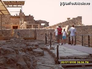 [P15] Ruinele labirintice ale palatului din Knossos, vechi de peste 3500 de ani. » foto by calatorul
 - 
<span class="allrVoted glyphicon glyphicon-heart hidden" id="av564747"></span>
<a class="m-l-10 hidden" id="sv564747" onclick="voting_Foto_DelVot(,564747,481)" role="button">șterge vot <span class="glyphicon glyphicon-remove"></span></a>
<a id="v9564747" class=" c-red"  onclick="voting_Foto_SetVot(564747)" role="button"><span class="glyphicon glyphicon-heart-empty"></span> <b>LIKE</b> = Votează poza</a> <img class="hidden"  id="f564747W9" src="/imagini/loader.gif" border="0" /><span class="AjErrMes hidden" id="e564747ErM"></span>