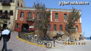 [P27] Chania; Muzeul Nautic din port » foto by crismis
 - 
<span class="allrVoted glyphicon glyphicon-heart hidden" id="av621702"></span>
<a class="m-l-10 hidden" id="sv621702" onclick="voting_Foto_DelVot(,621702,481)" role="button">șterge vot <span class="glyphicon glyphicon-remove"></span></a>
<a id="v9621702" class=" c-red"  onclick="voting_Foto_SetVot(621702)" role="button"><span class="glyphicon glyphicon-heart-empty"></span> <b>LIKE</b> = Votează poza</a> <img class="hidden"  id="f621702W9" src="/imagini/loader.gif" border="0" /><span class="AjErrMes hidden" id="e621702ErM"></span>