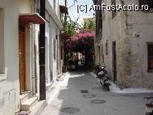 [P05] In Rethymno pe una din stradutele inguste,cu case albe si leandri. » foto by BOGDAN DSN
 - 
<span class="allrVoted glyphicon glyphicon-heart hidden" id="av90713"></span>
<a class="m-l-10 hidden" id="sv90713" onclick="voting_Foto_DelVot(,90713,481)" role="button">șterge vot <span class="glyphicon glyphicon-remove"></span></a>
<a id="v990713" class=" c-red"  onclick="voting_Foto_SetVot(90713)" role="button"><span class="glyphicon glyphicon-heart-empty"></span> <b>LIKE</b> = Votează poza</a> <img class="hidden"  id="f90713W9" src="/imagini/loader.gif" border="0" /><span class="AjErrMes hidden" id="e90713ErM"></span>