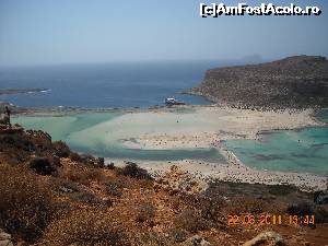 [P03] Balos! o laguna superba, o puteti vedea de sus, ca aici, urcand cu masina un traseu de 9 km din Kisamos sau puteti urca intr-un fery (cred ca la 8, oo se pleaca) care va va duce pe apa cu retur in acceasi zi!  » foto by Ema Botezatu
 - 
<span class="allrVoted glyphicon glyphicon-heart hidden" id="av626192"></span>
<a class="m-l-10 hidden" id="sv626192" onclick="voting_Foto_DelVot(,626192,481)" role="button">șterge vot <span class="glyphicon glyphicon-remove"></span></a>
<a id="v9626192" class=" c-red"  onclick="voting_Foto_SetVot(626192)" role="button"><span class="glyphicon glyphicon-heart-empty"></span> <b>LIKE</b> = Votează poza</a> <img class="hidden"  id="f626192W9" src="/imagini/loader.gif" border="0" /><span class="AjErrMes hidden" id="e626192ErM"></span>