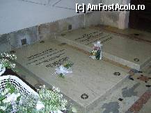 [P04] Fatima - Biserica Fecioarei Maria, mormintele Jacintei Marto si Luciei dos Santos. » foto by iulianic
 - 
<span class="allrVoted glyphicon glyphicon-heart hidden" id="av296989"></span>
<a class="m-l-10 hidden" id="sv296989" onclick="voting_Foto_DelVot(,296989,516)" role="button">șterge vot <span class="glyphicon glyphicon-remove"></span></a>
<a id="v9296989" class=" c-red"  onclick="voting_Foto_SetVot(296989)" role="button"><span class="glyphicon glyphicon-heart-empty"></span> <b>LIKE</b> = Votează poza</a> <img class="hidden"  id="f296989W9" src="/imagini/loader.gif" border="0" /><span class="AjErrMes hidden" id="e296989ErM"></span>