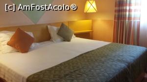 [P18] Grande Real Santa Eulalia - dormitorul apartamentului din bungalow.  » foto by Cris
 - 
<span class="allrVoted glyphicon glyphicon-heart hidden" id="av729795"></span>
<a class="m-l-10 hidden" id="sv729795" onclick="voting_Foto_DelVot(,729795,519)" role="button">șterge vot <span class="glyphicon glyphicon-remove"></span></a>
<a id="v9729795" class=" c-red"  onclick="voting_Foto_SetVot(729795)" role="button"><span class="glyphicon glyphicon-heart-empty"></span> <b>LIKE</b> = Votează poza</a> <img class="hidden"  id="f729795W9" src="/imagini/loader.gif" border="0" /><span class="AjErrMes hidden" id="e729795ErM"></span>