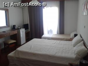 [P04] vedere din camera » foto by gmarius
 - 
<span class="allrVoted glyphicon glyphicon-heart hidden" id="av894351"></span>
<a class="m-l-10 hidden" id="sv894351" onclick="voting_Foto_DelVot(,894351,536)" role="button">șterge vot <span class="glyphicon glyphicon-remove"></span></a>
<a id="v9894351" class=" c-red"  onclick="voting_Foto_SetVot(894351)" role="button"><span class="glyphicon glyphicon-heart-empty"></span> <b>LIKE</b> = Votează poza</a> <img class="hidden"  id="f894351W9" src="/imagini/loader.gif" border="0" /><span class="AjErrMes hidden" id="e894351ErM"></span>