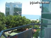 [P34] Vedere de la balconul camerei - etajul 5, corpul 2 » foto by Winwin
 - 
<span class="allrVoted glyphicon glyphicon-heart hidden" id="av214277"></span>
<a class="m-l-10 hidden" id="sv214277" onclick="voting_Foto_DelVot(,214277,549)" role="button">șterge vot <span class="glyphicon glyphicon-remove"></span></a>
<a id="v9214277" class=" c-red"  onclick="voting_Foto_SetVot(214277)" role="button"><span class="glyphicon glyphicon-heart-empty"></span> <b>LIKE</b> = Votează poza</a> <img class="hidden"  id="f214277W9" src="/imagini/loader.gif" border="0" /><span class="AjErrMes hidden" id="e214277ErM"></span>