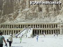 [P09] Templul Reginei Hatshepsut, singura femeie faraon. » foto by iulianic
 - 
<span class="allrVoted glyphicon glyphicon-heart hidden" id="av298404"></span>
<a class="m-l-10 hidden" id="sv298404" onclick="voting_Foto_DelVot(,298404,566)" role="button">șterge vot <span class="glyphicon glyphicon-remove"></span></a>
<a id="v9298404" class=" c-red"  onclick="voting_Foto_SetVot(298404)" role="button"><span class="glyphicon glyphicon-heart-empty"></span> <b>LIKE</b> = Votează poza</a> <img class="hidden"  id="f298404W9" src="/imagini/loader.gif" border="0" /><span class="AjErrMes hidden" id="e298404ErM"></span>