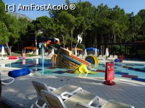 [P11] Rixos Sungate - Rixy World » foto by Cris
 - 
<span class="allrVoted glyphicon glyphicon-heart hidden" id="av977118"></span>
<a class="m-l-10 hidden" id="sv977118" onclick="voting_Foto_DelVot(,977118,58)" role="button">șterge vot <span class="glyphicon glyphicon-remove"></span></a>
<a id="v9977118" class=" c-red"  onclick="voting_Foto_SetVot(977118)" role="button"><span class="glyphicon glyphicon-heart-empty"></span> <b>LIKE</b> = Votează poza</a> <img class="hidden"  id="f977118W9" src="/imagini/loader.gif" border="0" /><span class="AjErrMes hidden" id="e977118ErM"></span>