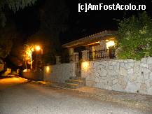 [P04] casuta unde am locuit by night » foto by raluca.c
 - 
<span class="allrVoted glyphicon glyphicon-heart hidden" id="av125256"></span>
<a class="m-l-10 hidden" id="sv125256" onclick="voting_Foto_DelVot(,125256,583)" role="button">șterge vot <span class="glyphicon glyphicon-remove"></span></a>
<a id="v9125256" class=" c-red"  onclick="voting_Foto_SetVot(125256)" role="button"><span class="glyphicon glyphicon-heart-empty"></span> <b>LIKE</b> = Votează poza</a> <img class="hidden"  id="f125256W9" src="/imagini/loader.gif" border="0" /><span class="AjErrMes hidden" id="e125256ErM"></span>