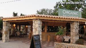[P08] Plaja Gerakas - restaurant Organic (fresh-uri, frappe-uri, preparate de peste, calamari, caracatita si preparate traditionale).  » foto by nosferatoo
 - 
<span class="allrVoted glyphicon glyphicon-heart hidden" id="av516561"></span>
<a class="m-l-10 hidden" id="sv516561" onclick="voting_Foto_DelVot(,516561,583)" role="button">șterge vot <span class="glyphicon glyphicon-remove"></span></a>
<a id="v9516561" class=" c-red"  onclick="voting_Foto_SetVot(516561)" role="button"><span class="glyphicon glyphicon-heart-empty"></span> <b>LIKE</b> = Votează poza</a> <img class="hidden"  id="f516561W9" src="/imagini/loader.gif" border="0" /><span class="AjErrMes hidden" id="e516561ErM"></span>