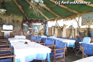 [P09] Taverna Bel Mare - detaliu 2 » foto by nosferatoo
 - 
<span class="allrVoted glyphicon glyphicon-heart hidden" id="av563635"></span>
<a class="m-l-10 hidden" id="sv563635" onclick="voting_Foto_DelVot(,563635,583)" role="button">șterge vot <span class="glyphicon glyphicon-remove"></span></a>
<a id="v9563635" class=" c-red"  onclick="voting_Foto_SetVot(563635)" role="button"><span class="glyphicon glyphicon-heart-empty"></span> <b>LIKE</b> = Votează poza</a> <img class="hidden"  id="f563635W9" src="/imagini/loader.gif" border="0" /><span class="AjErrMes hidden" id="e563635ErM"></span>