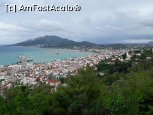 [P02] Zante Town » foto by Mugurop
 - 
<span class="allrVoted glyphicon glyphicon-heart hidden" id="av982694"></span>
<a class="m-l-10 hidden" id="sv982694" onclick="voting_Foto_DelVot(,982694,583)" role="button">șterge vot <span class="glyphicon glyphicon-remove"></span></a>
<a id="v9982694" class=" c-red"  onclick="voting_Foto_SetVot(982694)" role="button"><span class="glyphicon glyphicon-heart-empty"></span> <b>LIKE</b> = Votează poza</a> <img class="hidden"  id="f982694W9" src="/imagini/loader.gif" border="0" /><span class="AjErrMes hidden" id="e982694ErM"></span>