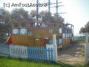 [P10] Loc de joaca pentu cei mici » foto by RossoNerro
 - 
<span class="allrVoted glyphicon glyphicon-heart hidden" id="av827886"></span>
<a class="m-l-10 hidden" id="sv827886" onclick="voting_Foto_DelVot(,827886,586)" role="button">șterge vot <span class="glyphicon glyphicon-remove"></span></a>
<a id="v9827886" class=" c-red"  onclick="voting_Foto_SetVot(827886)" role="button"><span class="glyphicon glyphicon-heart-empty"></span> <b>LIKE</b> = Votează poza</a> <img class="hidden"  id="f827886W9" src="/imagini/loader.gif" border="0" /><span class="AjErrMes hidden" id="e827886ErM"></span>