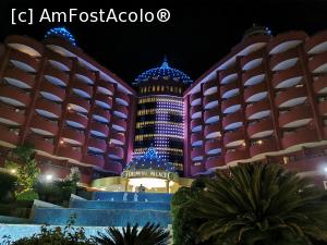 [P02] hotel, seara » foto by pantics
 - 
<span class="allrVoted glyphicon glyphicon-heart hidden" id="av1254001"></span>
<a class="m-l-10 hidden" id="sv1254001" onclick="voting_Foto_DelVot(,1254001,6)" role="button">șterge vot <span class="glyphicon glyphicon-remove"></span></a>
<a id="v91254001" class=" c-red"  onclick="voting_Foto_SetVot(1254001)" role="button"><span class="glyphicon glyphicon-heart-empty"></span> <b>LIKE</b> = Votează poza</a> <img class="hidden"  id="f1254001W9" src="/imagini/loader.gif" border="0" /><span class="AjErrMes hidden" id="e1254001ErM"></span>