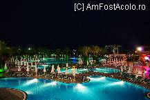 [P03] Piscina noaptea. » foto by danah71
 - 
<span class="allrVoted glyphicon glyphicon-heart hidden" id="av10314"></span>
<a class="m-l-10 hidden" id="sv10314" onclick="voting_Foto_DelVot(,10314,6)" role="button">șterge vot <span class="glyphicon glyphicon-remove"></span></a>
<a id="v910314" class=" c-red"  onclick="voting_Foto_SetVot(10314)" role="button"><span class="glyphicon glyphicon-heart-empty"></span> <b>LIKE</b> = Votează poza</a> <img class="hidden"  id="f10314W9" src="/imagini/loader.gif" border="0" /><span class="AjErrMes hidden" id="e10314ErM"></span>
