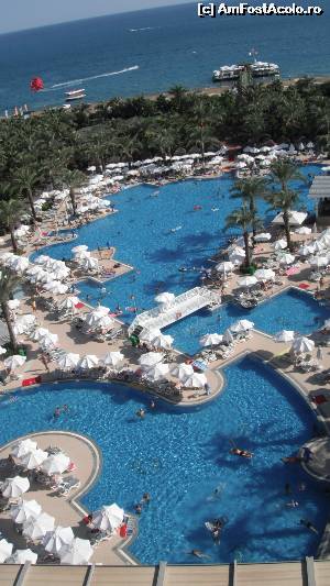 [P03] Main Pool si plaja » foto by Fane
 - 
<span class="allrVoted glyphicon glyphicon-heart hidden" id="av550790"></span>
<a class="m-l-10 hidden" id="sv550790" onclick="voting_Foto_DelVot(,550790,6)" role="button">șterge vot <span class="glyphicon glyphicon-remove"></span></a>
<a id="v9550790" class=" c-red"  onclick="voting_Foto_SetVot(550790)" role="button"><span class="glyphicon glyphicon-heart-empty"></span> <b>LIKE</b> = Votează poza</a> <img class="hidden"  id="f550790W9" src="/imagini/loader.gif" border="0" /><span class="AjErrMes hidden" id="e550790ErM"></span>