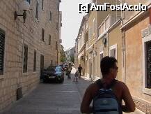 [P15x] Strada din portul Bol. » foto by bcristian2005
 - 
<span class="allrVoted glyphicon glyphicon-heart hidden" id="av1372"></span>
<a class="m-l-10 hidden" id="sv1372" onclick="voting_Foto_DelVot(,1372,619)" role="button">șterge vot <span class="glyphicon glyphicon-remove"></span></a>
<a id="v91372" class=" c-red"  onclick="voting_Foto_SetVot(1372)" role="button"><span class="glyphicon glyphicon-heart-empty"></span> <b>LIKE</b> = Votează poza</a> <img class="hidden"  id="f1372W9" src="/imagini/loader.gif" border="0" /><span class="AjErrMes hidden" id="e1372ErM"></span>