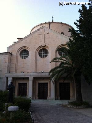 [P21] Mănăstirea Franciscană din Makarska » foto by fvpmed
 - 
<span class="allrVoted glyphicon glyphicon-heart hidden" id="av341517"></span>
<a class="m-l-10 hidden" id="sv341517" onclick="voting_Foto_DelVot(,341517,619)" role="button">șterge vot <span class="glyphicon glyphicon-remove"></span></a>
<a id="v9341517" class=" c-red"  onclick="voting_Foto_SetVot(341517)" role="button"><span class="glyphicon glyphicon-heart-empty"></span> <b>LIKE</b> = Votează poza</a> <img class="hidden"  id="f341517W9" src="/imagini/loader.gif" border="0" /><span class="AjErrMes hidden" id="e341517ErM"></span>