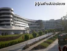 [P16] Allea de intrare la Hotelul Cornelia Diamond Belek » foto by presario
 - 
<span class="allrVoted glyphicon glyphicon-heart hidden" id="av56269"></span>
<a class="m-l-10 hidden" id="sv56269" onclick="voting_Foto_DelVot(,56269,622)" role="button">șterge vot <span class="glyphicon glyphicon-remove"></span></a>
<a id="v956269" class=" c-red"  onclick="voting_Foto_SetVot(56269)" role="button"><span class="glyphicon glyphicon-heart-empty"></span> <b>LIKE</b> = Votează poza</a> <img class="hidden"  id="f56269W9" src="/imagini/loader.gif" border="0" /><span class="AjErrMes hidden" id="e56269ErM"></span>