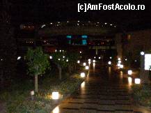 [P23] Hotel Cornelia Diamond Belek - aleea de la piscine spre hotel. » foto by presario
 - 
<span class="allrVoted glyphicon glyphicon-heart hidden" id="av56279"></span>
<a class="m-l-10 hidden" id="sv56279" onclick="voting_Foto_DelVot(,56279,622)" role="button">șterge vot <span class="glyphicon glyphicon-remove"></span></a>
<a id="v956279" class=" c-red"  onclick="voting_Foto_SetVot(56279)" role="button"><span class="glyphicon glyphicon-heart-empty"></span> <b>LIKE</b> = Votează poza</a> <img class="hidden"  id="f56279W9" src="/imagini/loader.gif" border="0" /><span class="AjErrMes hidden" id="e56279ErM"></span>