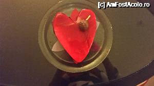 [P07] tortul oferit de hotel... inainte de furnici » foto by iorgulescua
 - 
<span class="allrVoted glyphicon glyphicon-heart hidden" id="av692444"></span>
<a class="m-l-10 hidden" id="sv692444" onclick="voting_Foto_DelVot(,692444,622)" role="button">șterge vot <span class="glyphicon glyphicon-remove"></span></a>
<a id="v9692444" class=" c-red"  onclick="voting_Foto_SetVot(692444)" role="button"><span class="glyphicon glyphicon-heart-empty"></span> <b>LIKE</b> = Votează poza</a> <img class="hidden"  id="f692444W9" src="/imagini/loader.gif" border="0" /><span class="AjErrMes hidden" id="e692444ErM"></span>