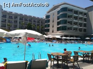 [P11] piscina hotelului » foto by gmarius
 - 
<span class="allrVoted glyphicon glyphicon-heart hidden" id="av1097725"></span>
<a class="m-l-10 hidden" id="sv1097725" onclick="voting_Foto_DelVot(,1097725,626)" role="button">șterge vot <span class="glyphicon glyphicon-remove"></span></a>
<a id="v91097725" class=" c-red"  onclick="voting_Foto_SetVot(1097725)" role="button"><span class="glyphicon glyphicon-heart-empty"></span> <b>LIKE</b> = Votează poza</a> <img class="hidden"  id="f1097725W9" src="/imagini/loader.gif" border="0" /><span class="AjErrMes hidden" id="e1097725ErM"></span>