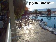 [P16] se vede mica terasa de langa piscina, la primele ore ale diminetii » foto by hlli
 - 
<span class="allrVoted glyphicon glyphicon-heart hidden" id="av350566"></span>
<a class="m-l-10 hidden" id="sv350566" onclick="voting_Foto_DelVot(,350566,630)" role="button">șterge vot <span class="glyphicon glyphicon-remove"></span></a>
<a id="v9350566" class=" c-red"  onclick="voting_Foto_SetVot(350566)" role="button"><span class="glyphicon glyphicon-heart-empty"></span> <b>LIKE</b> = Votează poza</a> <img class="hidden"  id="f350566W9" src="/imagini/loader.gif" border="0" /><span class="AjErrMes hidden" id="e350566ErM"></span>