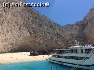 [P22] vaporul va deschide scara si veti pasi direct pe nisip - e mult pietris adus la mal de catre cei care o intretin - pt ca marea sapa usor-usor si tinde sa acapareze uscatul!  » foto by adrianaaa
 - 
<span class="allrVoted glyphicon glyphicon-heart hidden" id="av866675"></span>
<a class="m-l-10 hidden" id="sv866675" onclick="voting_Foto_DelVot(,866675,635)" role="button">șterge vot <span class="glyphicon glyphicon-remove"></span></a>
<a id="v9866675" class=" c-red"  onclick="voting_Foto_SetVot(866675)" role="button"><span class="glyphicon glyphicon-heart-empty"></span> <b>LIKE</b> = Votează poza</a> <img class="hidden"  id="f866675W9" src="/imagini/loader.gif" border="0" /><span class="AjErrMes hidden" id="e866675ErM"></span>