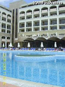 [P02] LA HOTEL » foto by Mate
 - 
<span class="allrVoted glyphicon glyphicon-heart hidden" id="av29860"></span>
<a class="m-l-10 hidden" id="sv29860" onclick="voting_Foto_DelVot(,29860,649)" role="button">șterge vot <span class="glyphicon glyphicon-remove"></span></a>
<a id="v929860" class=" c-red"  onclick="voting_Foto_SetVot(29860)" role="button"><span class="glyphicon glyphicon-heart-empty"></span> <b>LIKE</b> = Votează poza</a> <img class="hidden"  id="f29860W9" src="/imagini/loader.gif" border="0" /><span class="AjErrMes hidden" id="e29860ErM"></span>