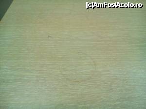 [P05] comoda care din punctul lor de vedere era la fel de curata ca si restul camerei » foto by Ian2
 - 
<span class="allrVoted glyphicon glyphicon-heart hidden" id="av704572"></span>
<a class="m-l-10 hidden" id="sv704572" onclick="voting_Foto_DelVot(,704572,655)" role="button">șterge vot <span class="glyphicon glyphicon-remove"></span></a>
<a id="v9704572" class=" c-red"  onclick="voting_Foto_SetVot(704572)" role="button"><span class="glyphicon glyphicon-heart-empty"></span> <b>LIKE</b> = Votează poza</a> <img class="hidden"  id="f704572W9" src="/imagini/loader.gif" border="0" /><span class="AjErrMes hidden" id="e704572ErM"></span>