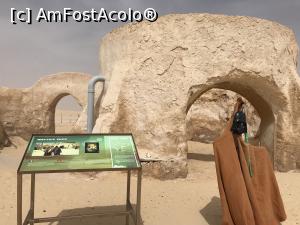 [P19] Cu jeepul prin Sahara – platoul de filmare Star Wars » foto by nicole33
 - 
<span class="allrVoted glyphicon glyphicon-heart hidden" id="av1165839"></span>
<a class="m-l-10 hidden" id="sv1165839" onclick="voting_Foto_DelVot(,1165839,658)" role="button">șterge vot <span class="glyphicon glyphicon-remove"></span></a>
<a id="v91165839" class=" c-red"  onclick="voting_Foto_SetVot(1165839)" role="button"><span class="glyphicon glyphicon-heart-empty"></span> <b>LIKE</b> = Votează poza</a> <img class="hidden"  id="f1165839W9" src="/imagini/loader.gif" border="0" /><span class="AjErrMes hidden" id="e1165839ErM"></span>