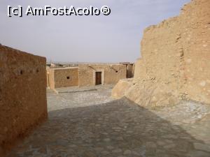 [P06] Cu jeepul prin Sahara – Chebika - satul părăsit » foto by nicole33
 - 
<span class="allrVoted glyphicon glyphicon-heart hidden" id="av1165826"></span>
<a class="m-l-10 hidden" id="sv1165826" onclick="voting_Foto_DelVot(,1165826,658)" role="button">șterge vot <span class="glyphicon glyphicon-remove"></span></a>
<a id="v91165826" class=" c-red"  onclick="voting_Foto_SetVot(1165826)" role="button"><span class="glyphicon glyphicon-heart-empty"></span> <b>LIKE</b> = Votează poza</a> <img class="hidden"  id="f1165826W9" src="/imagini/loader.gif" border="0" /><span class="AjErrMes hidden" id="e1165826ErM"></span>