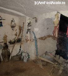 [P16] matmata casa in pamant » foto by adrian76
 - 
<span class="allrVoted glyphicon glyphicon-heart hidden" id="av19448"></span>
<a class="m-l-10 hidden" id="sv19448" onclick="voting_Foto_DelVot(,19448,658)" role="button">șterge vot <span class="glyphicon glyphicon-remove"></span></a>
<a id="v919448" class=" c-red"  onclick="voting_Foto_SetVot(19448)" role="button"><span class="glyphicon glyphicon-heart-empty"></span> <b>LIKE</b> = Votează poza</a> <img class="hidden"  id="f19448W9" src="/imagini/loader.gif" border="0" /><span class="AjErrMes hidden" id="e19448ErM"></span>